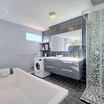 Upstays Penthouse Terrace 150M Lerins View Apartamento Cannes