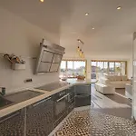 Upstays Penthouse Terrace 150M Lerins View *