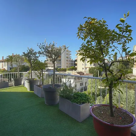 Immogroom -rooftop 150m2 -terrace 150m2 -parking -wifi - Ac *