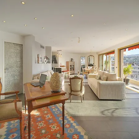 Апартаменты Immogroom -rooftop 150m2 -terrace 150m2 -parking -wifi - Ac Канны