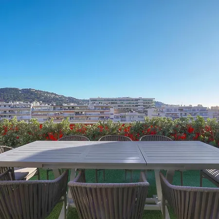 Immogroom -rooftop 150m2 -terrace 150m2 -parking -wifi - Ac *