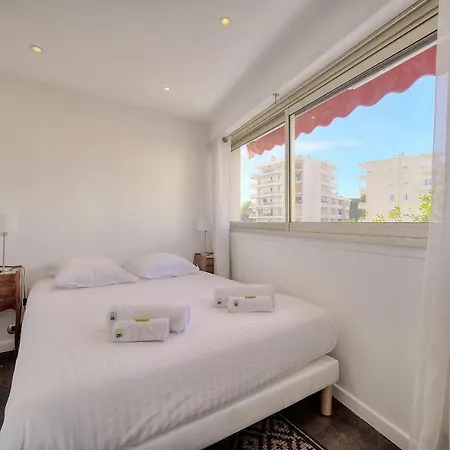 Immogroom -rooftop 150m2 -terrace 150m2 -parking -wifi - Ac Apartment *