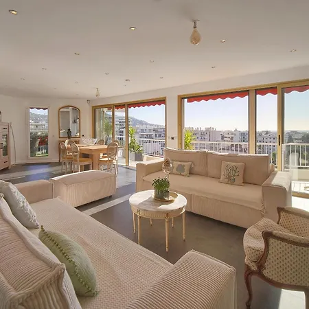 Immogroom -rooftop 150m2 -terrace 150m2 -parking -wifi - Ac Apartment Cannes